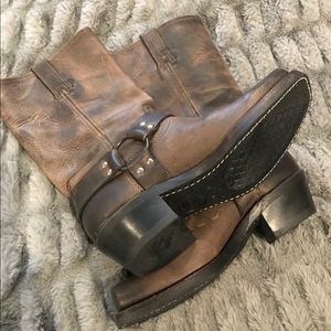 Frye Harness women’s 7.5 boot